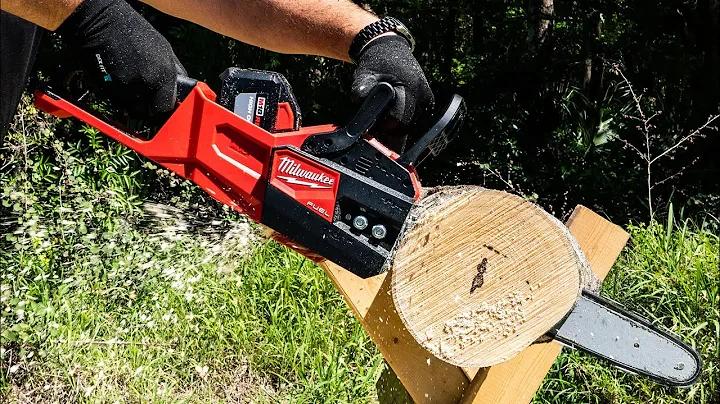 Milwaukee M18 FUEL 16-Inch Chainsaw